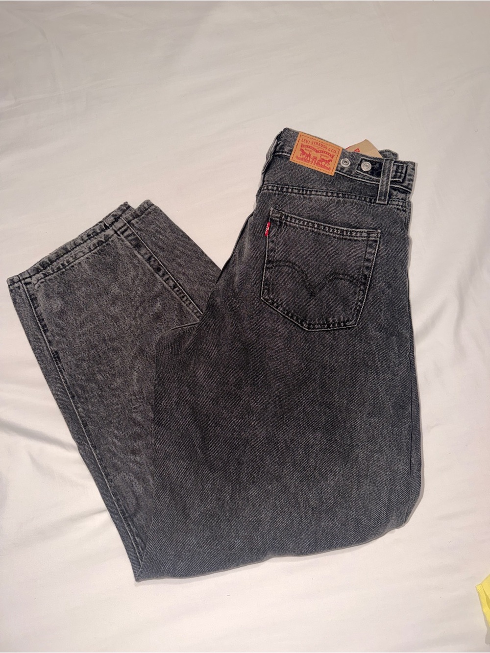 Levi's Women’s Cinch Barrel Jeans